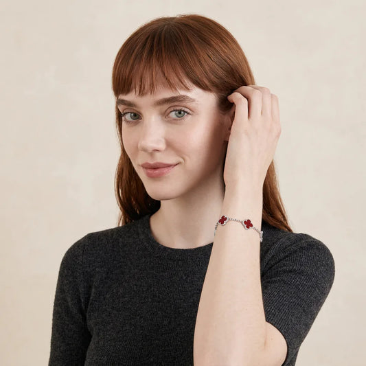 L'amour Four Leaf Clover Bracelet Pure Stone Carnelian White Gold