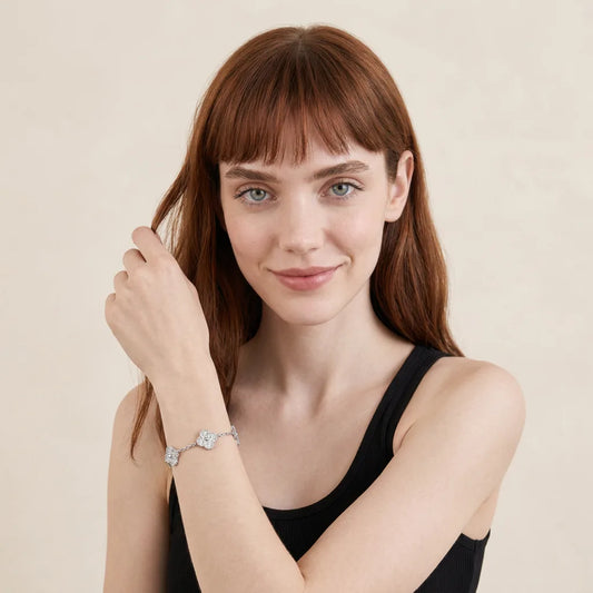L'amour Four Leaf Clover Bracelet Full Diamond White Gold
