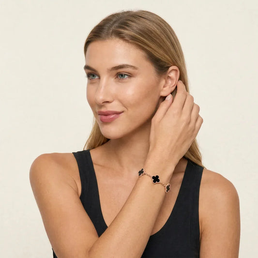 L'amour Four Leaf Clover Bracelet Pure Stone Onyx Rose Gold