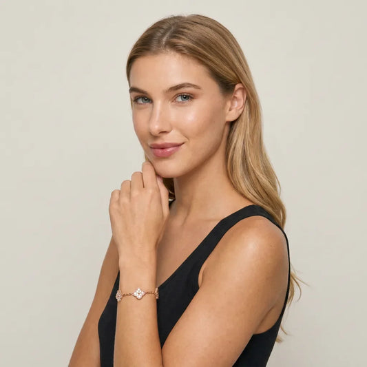 L'amour Four Leaf Clover Bracelet Full Diamond Rose Gold