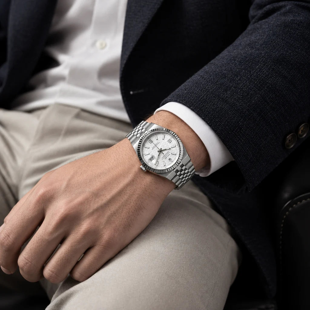 Vandor Land-Dweller Oystersteel White Gold Dial | RL 36 M127334-0001