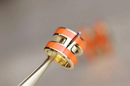 MINI POP H EARRINGS