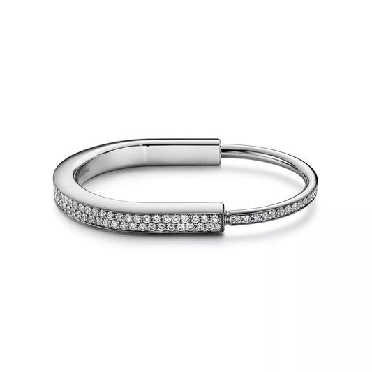 L'amour Lock bracelet Bangle in White Gold with Full Pavé Diamonds