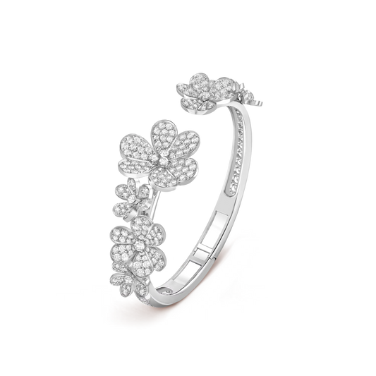L'amour Fleur de lumière Bracelet 7 flowers white gold