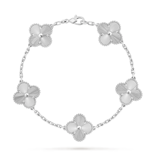 L'amour Four leaf clover bracelet white gold