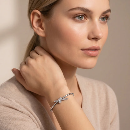 L'amour Lucent Bracelet Diamond Wire Bangle White Gold