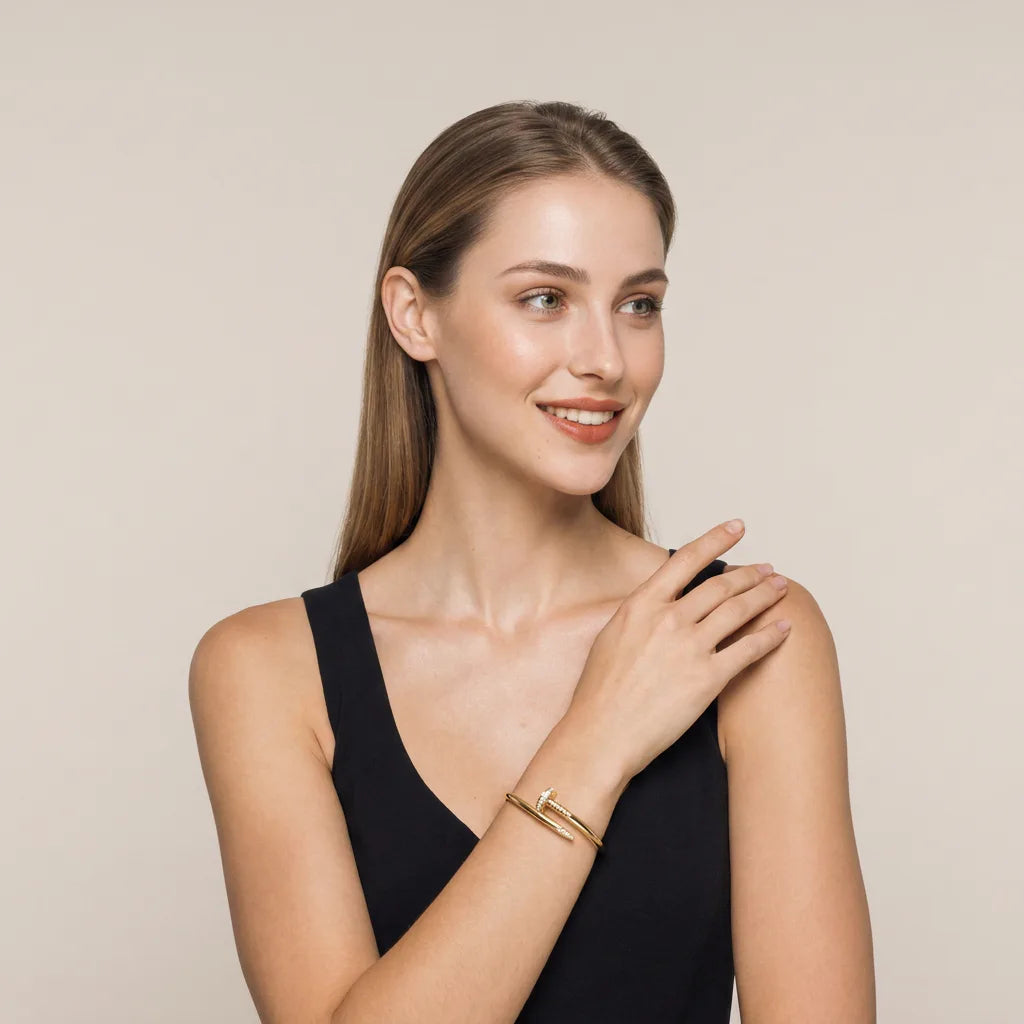 L'amour Linéa Clou Bracelet Classic Model Diamond Gold