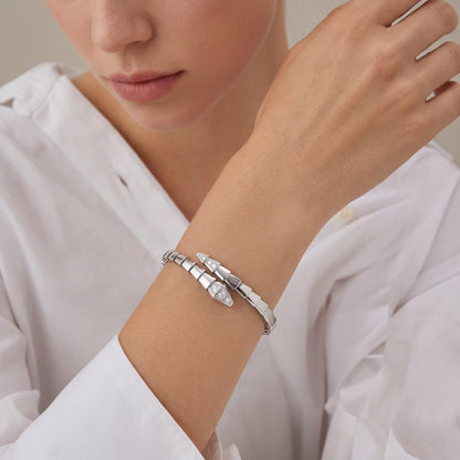 L'amour Viper Essence Bracelet Pavé Diamond Head & Tail White Gold